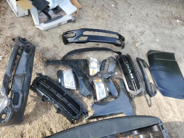2019 RAM 1500 BIG H - 1C6RREFT8KN548689