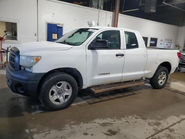TOYOTA TUNDRA DOU 2010 white crew pic gas 5TFUM5F19AX010232 photo #1