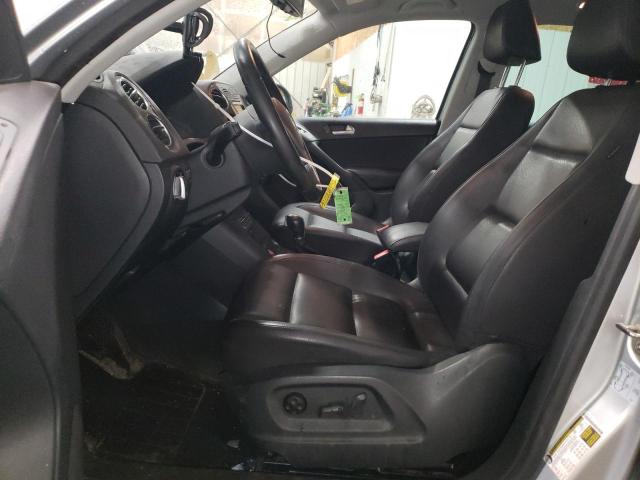 2017 VOLKSWAGEN TIGUAN WOL WVGSV7AXXHK011677