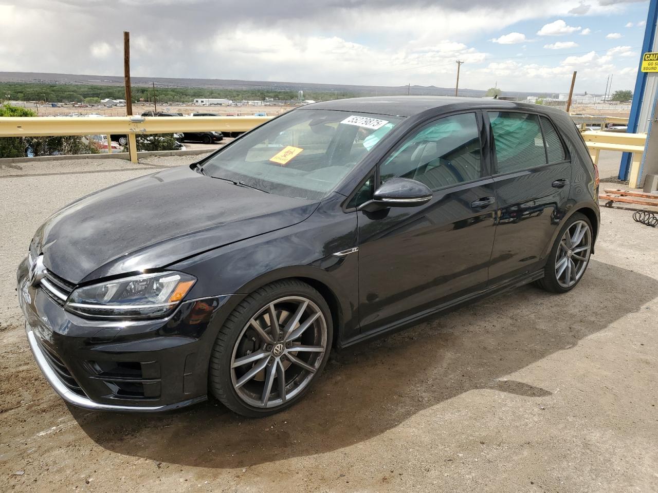 VOLKSWAGEN GOLF R