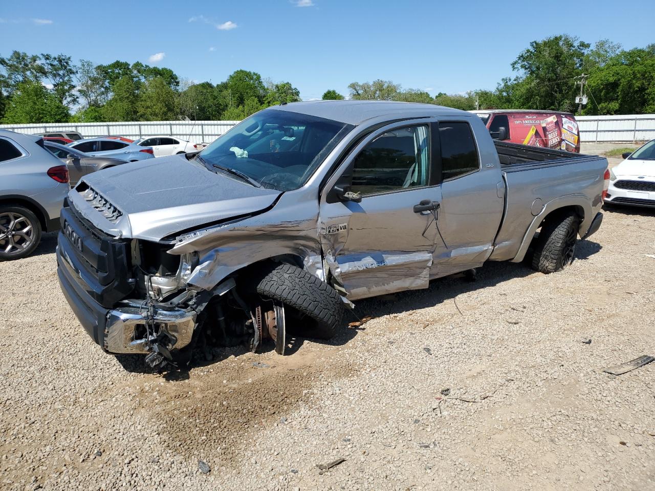 TOYOTA TUNDRA DOUBLE CAB SR