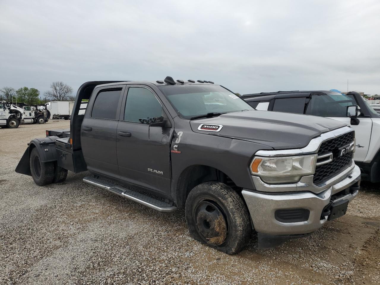 RAM 3500 TRADESMAN