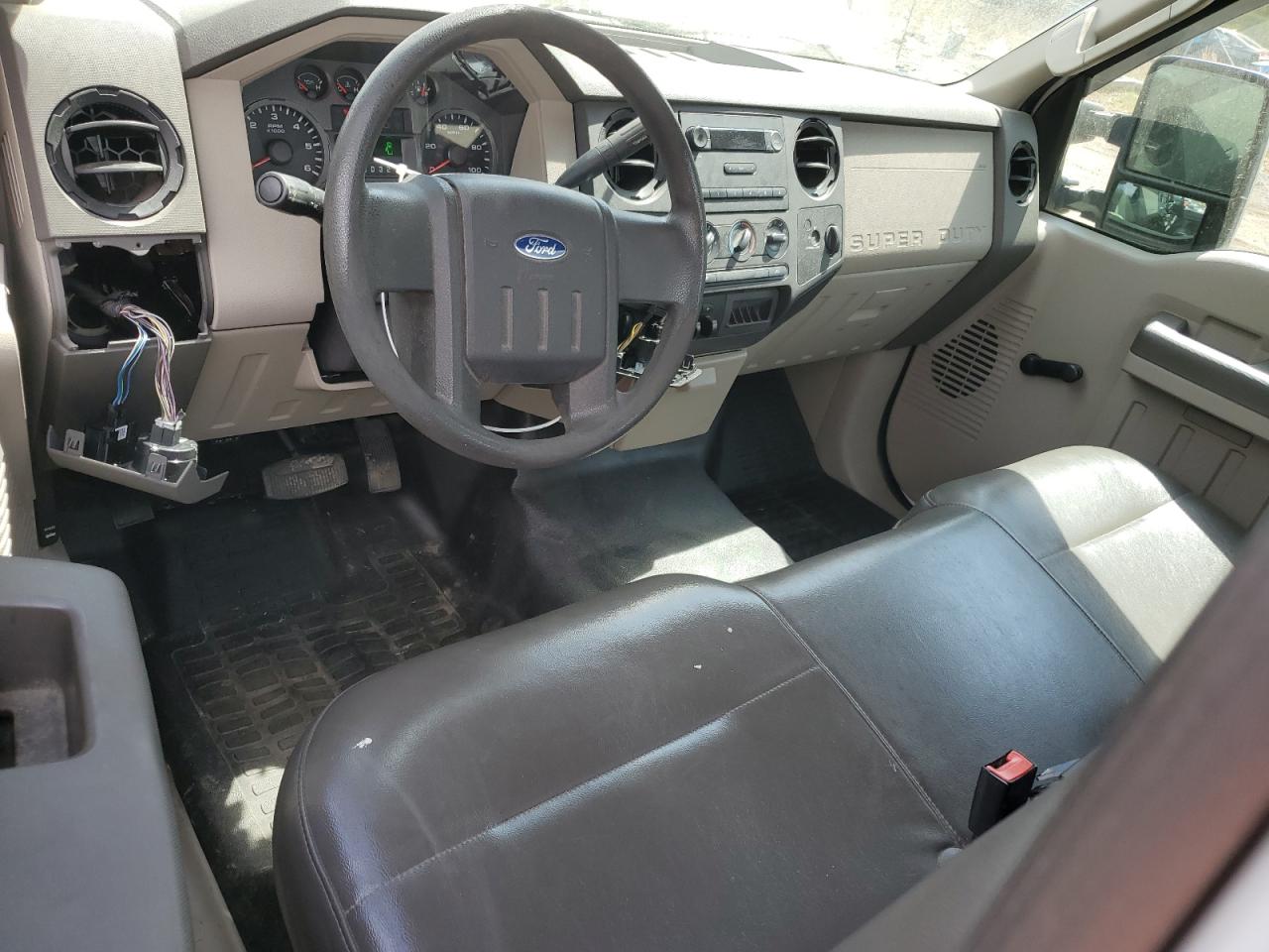 FORD F-250 SUPER DUTY