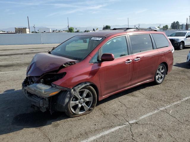 Vin: 5tdxz3dc3hs880002, lot: 53904715, toyota sienna se 2017 img_1