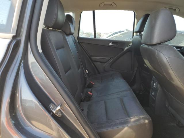 2016 VOLKSWAGEN TIGUAN S - WVGAV7AX2GW565766