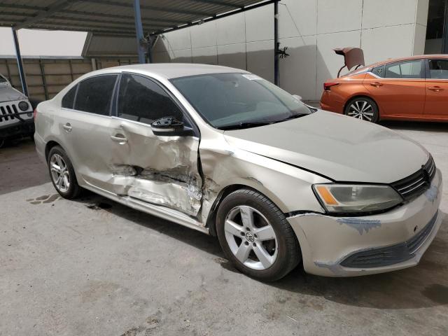 Vin: 3vwdp7aj4dm215569, lot: 53827115, volkswagen jetta se 20134