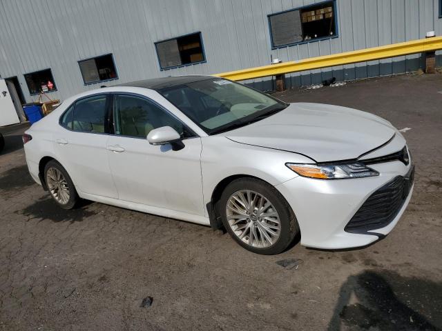 Vin: 4t1bz1hk7ku507351, lot: 54441685, toyota camry xse 20194