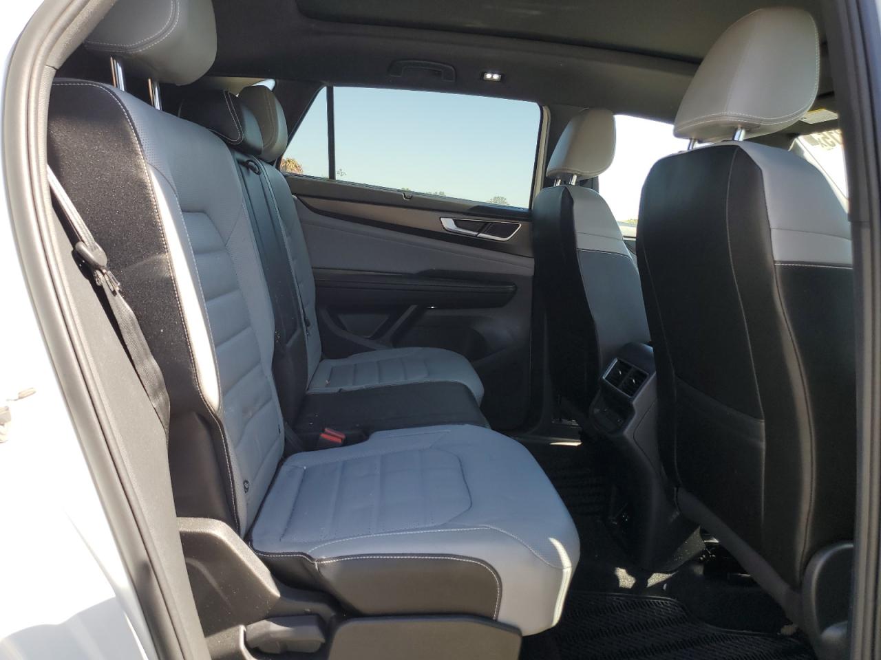 Volkswagen Atlas cros 2024