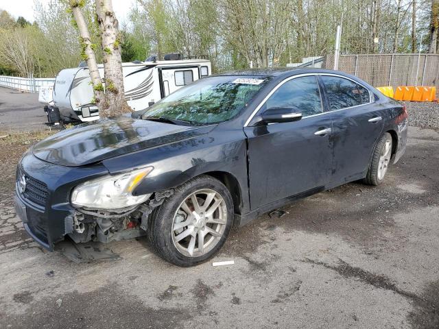 NISSAN MAXIMA S