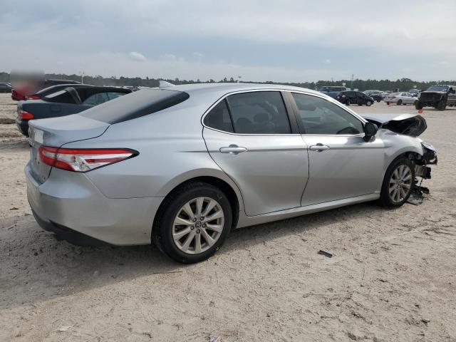 Vin: 4t1b11hk1ku701302, lot: 54957805, toyota camry l 20193