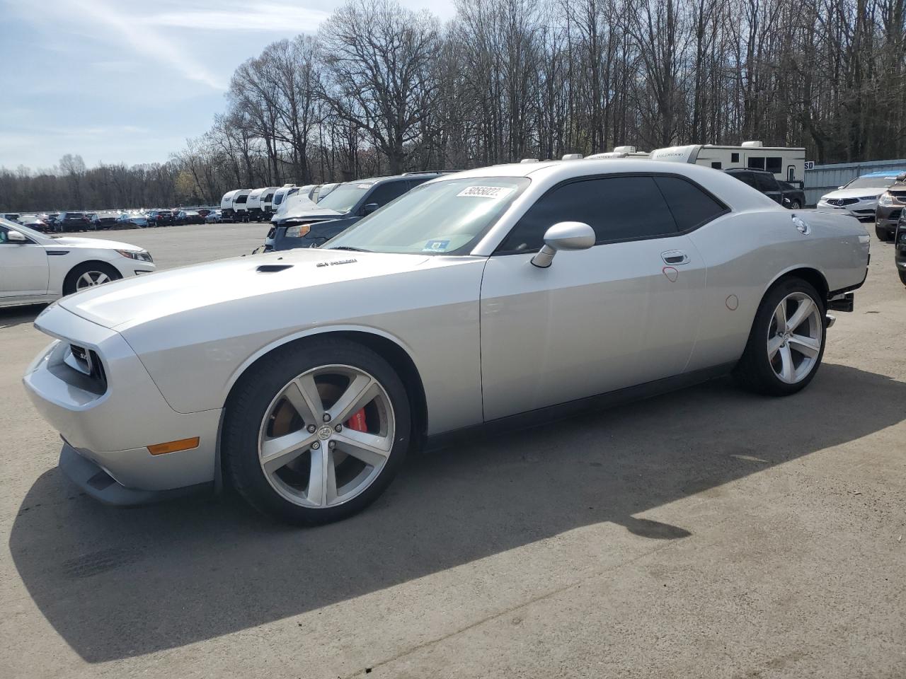 DODGE CHALLENGER SRT-8