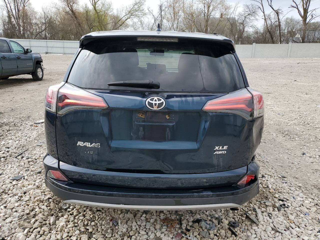TOYOTA RAV4 ADVENTURE