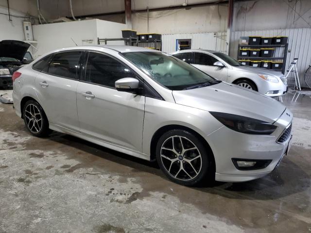 2015 FORD FOCUS SE 1FADP3F25FL269051