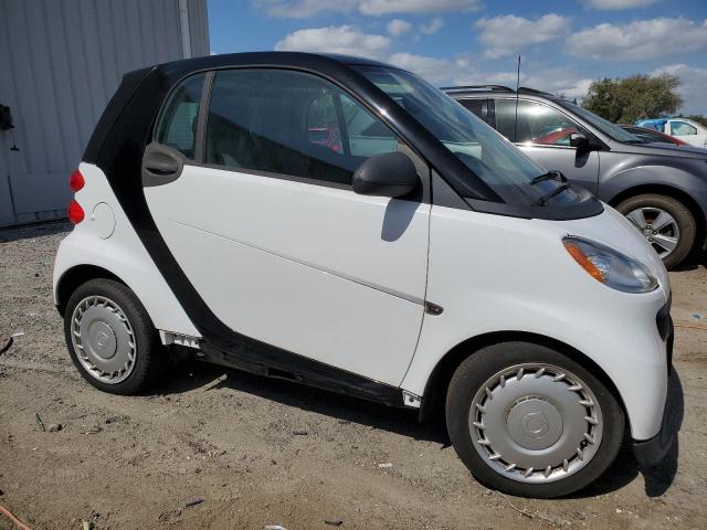 Vin: wmeej3ba0fk802623, lot: 55082215, smart fortwo pure 20154