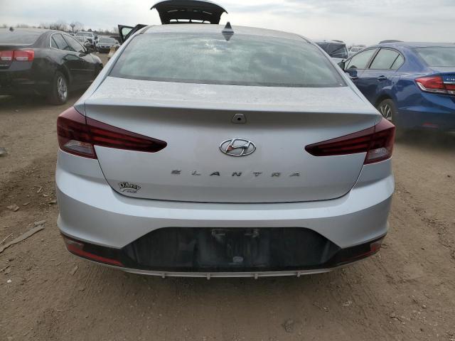 2019 HYUNDAI ELANTRA SE - 5NPD84LF3KH452712
