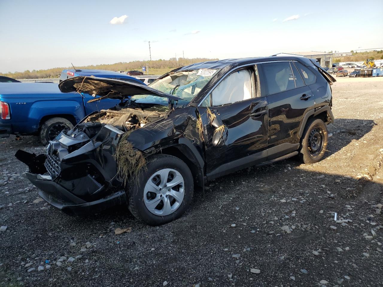 TOYOTA RAV4 LE