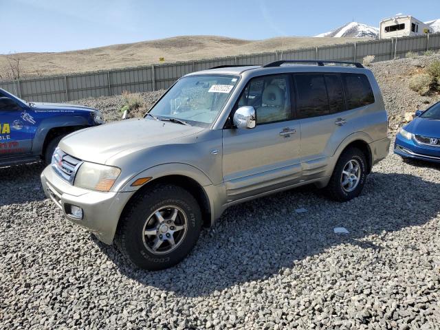 MITSUBISHI MONTERO LI 2001 gold  gas JA4MW51RX1J039534 photo #1