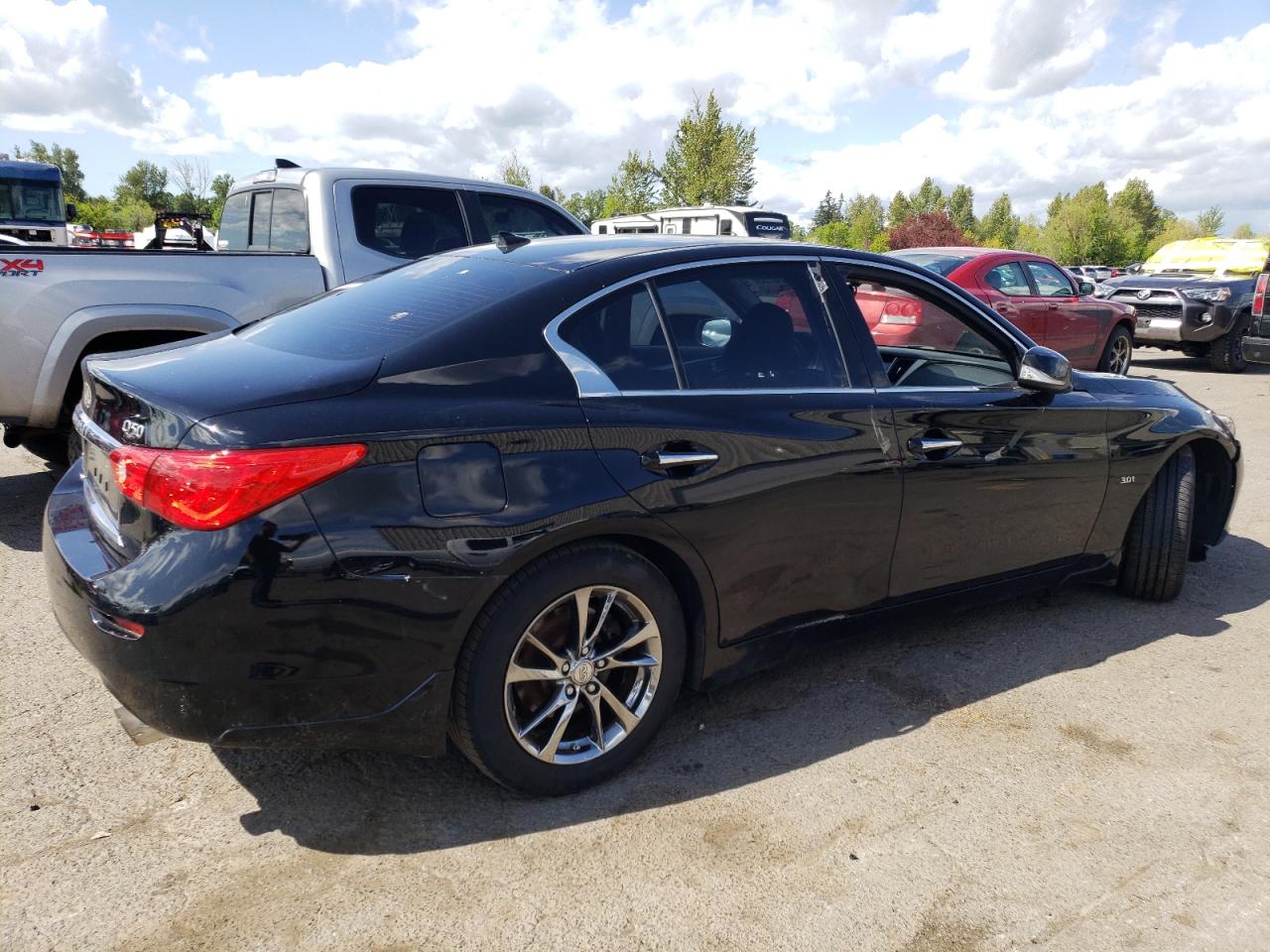 INFINITI Q50 2017