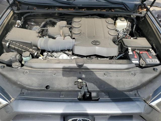 2018 TOYOTA 4RUNNER SR - JTEBU5JR5J5529032