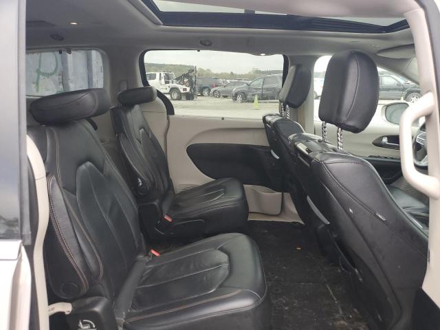 2018 CHRYSLER PACIFICA T - 2C4RC1EG3JR132641
