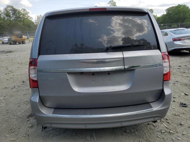 2015 CHRYSLER TOWN & COU - 2C4RC1GG3FR627877