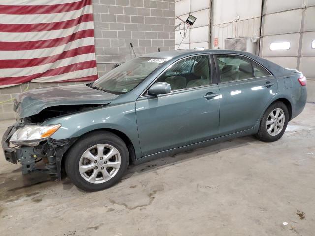 TOYOTA CAMRY BASE