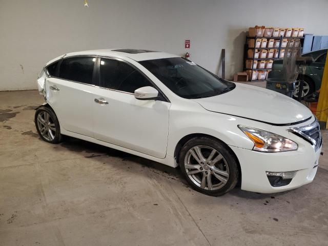 Vin: 1n4bl3ap1dn451756, lot: 53055305, nissan altima 3.5s 20134