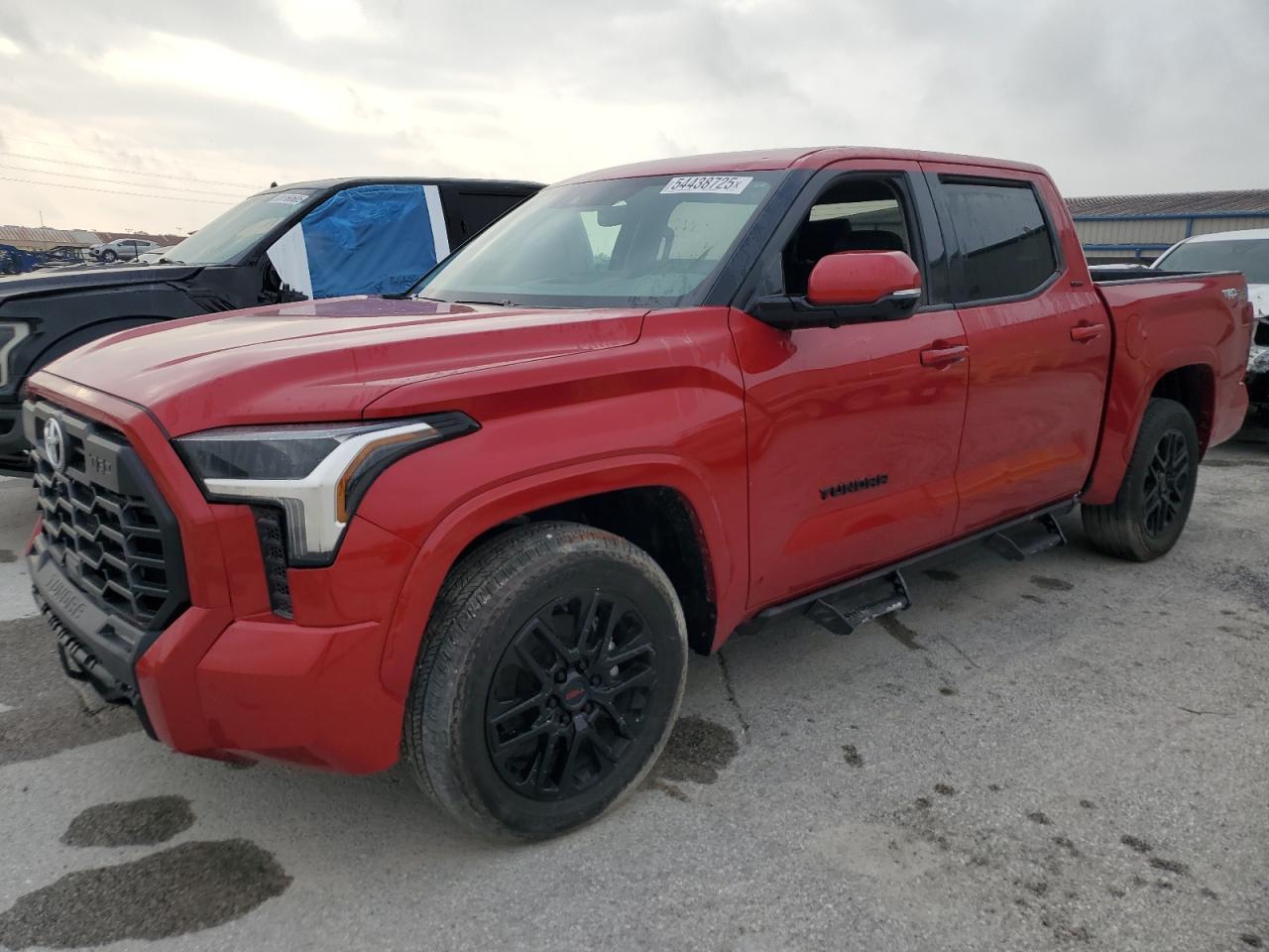 TOYOTA TUNDRA CREWMAX SR