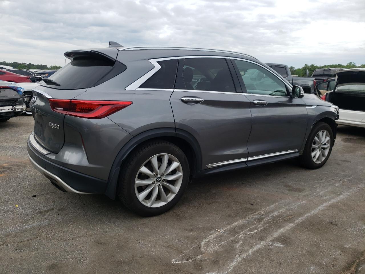 INFINITI QX50 2019
