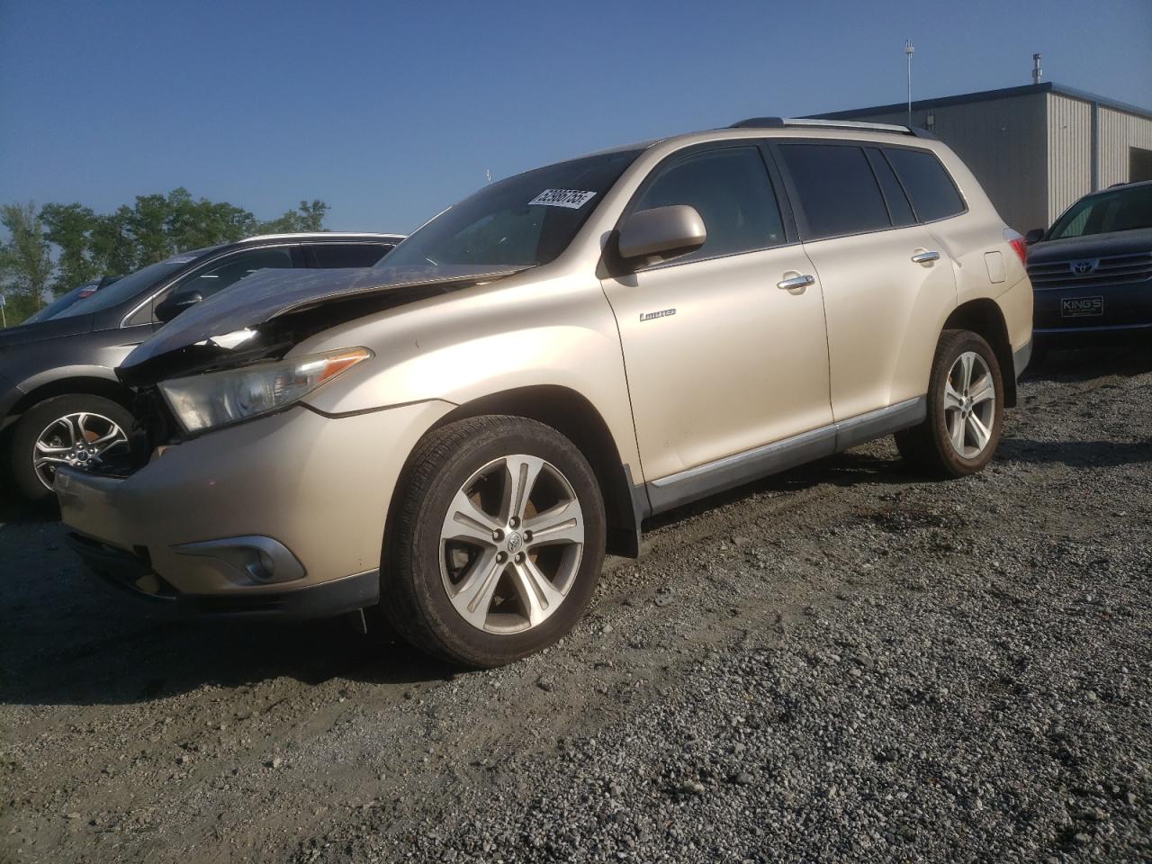TOYOTA HIGHLANDER LIMITED