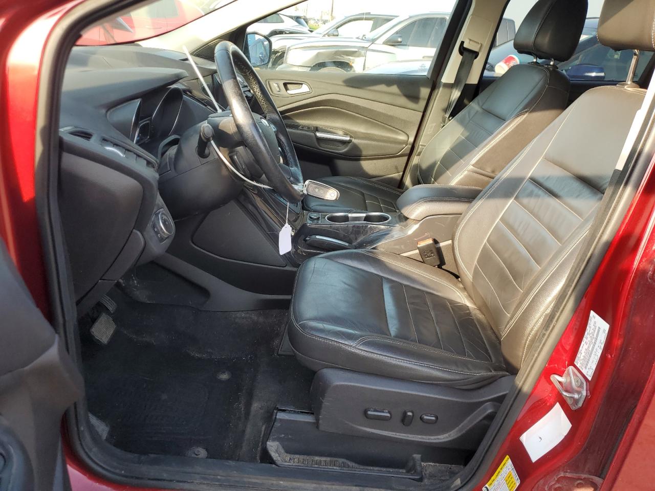 FORD ESCAPE TITANIUM