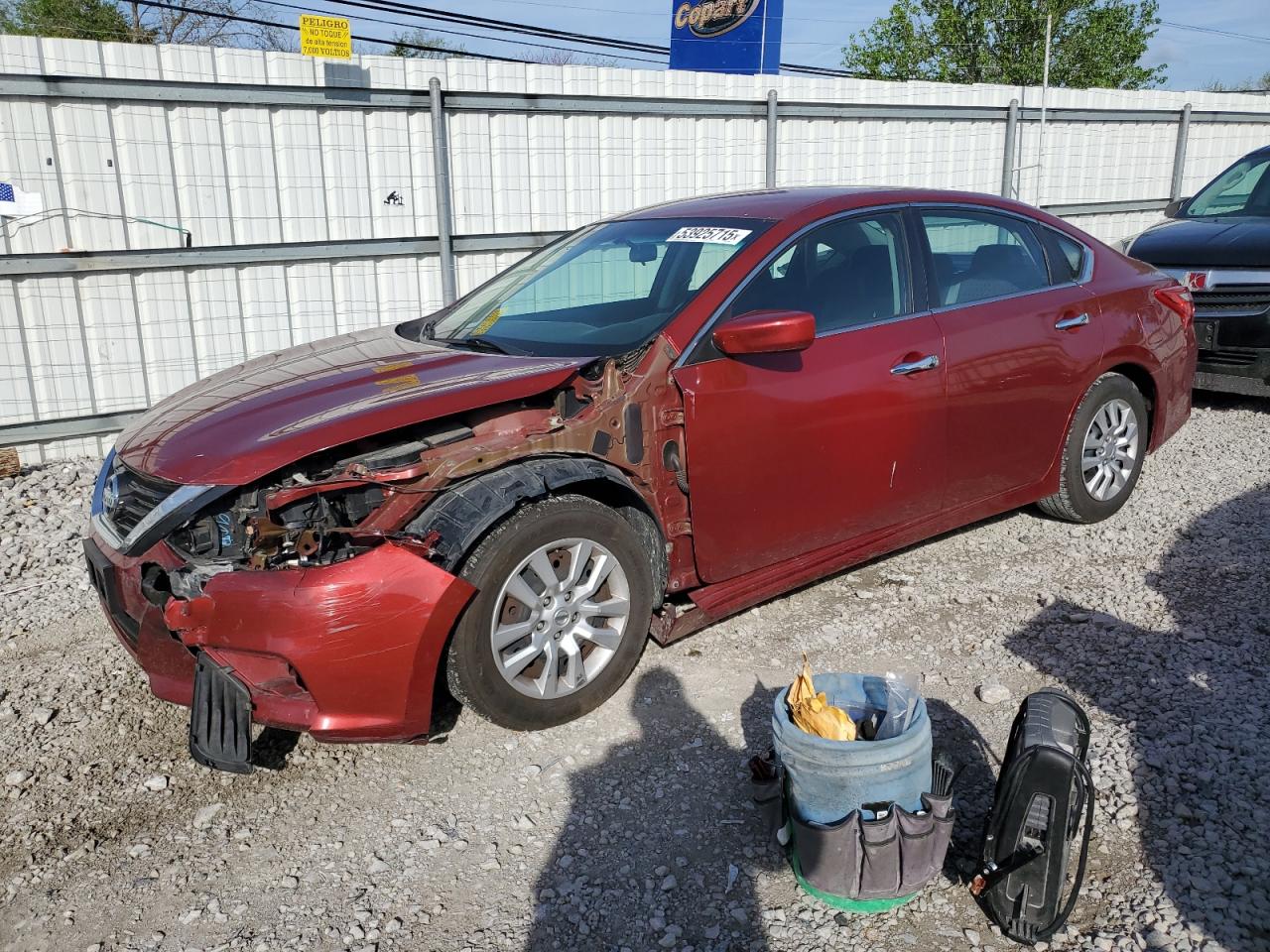  Salvage Nissan Altima