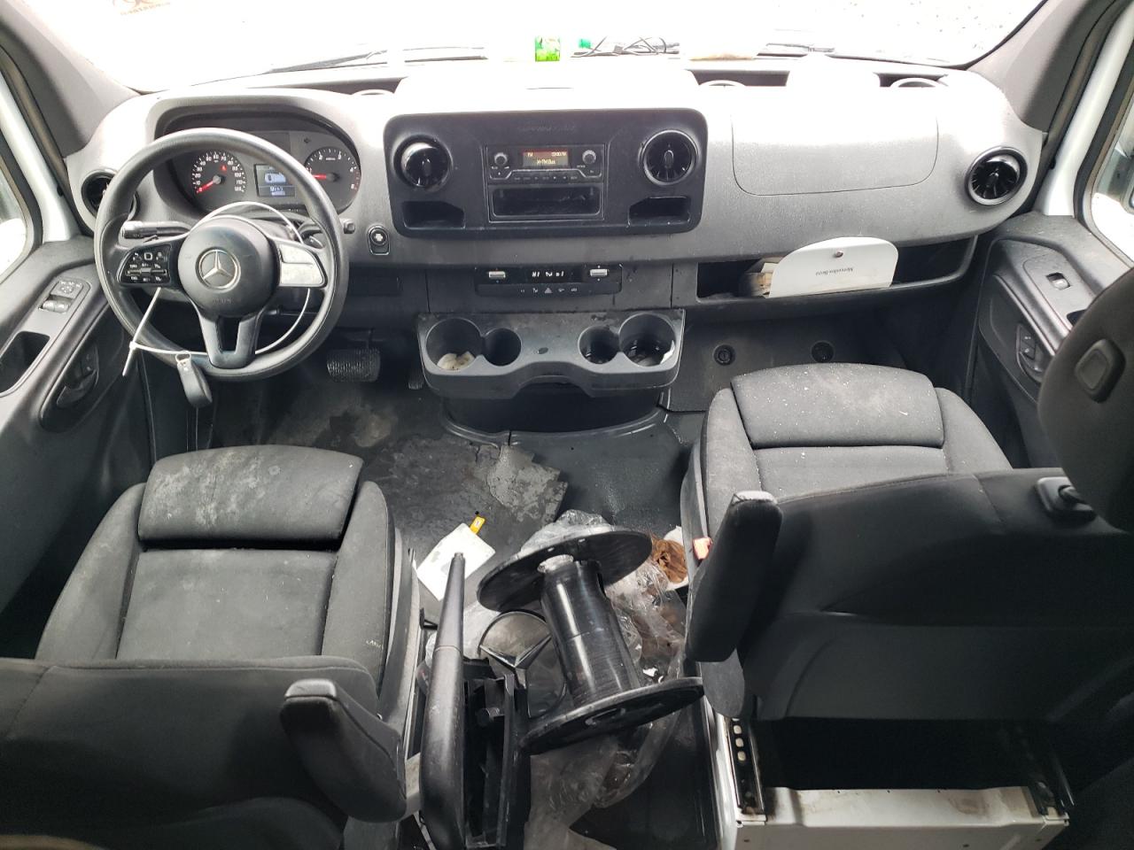 MERCEDES-BENZ SPRINTER 2500/3500