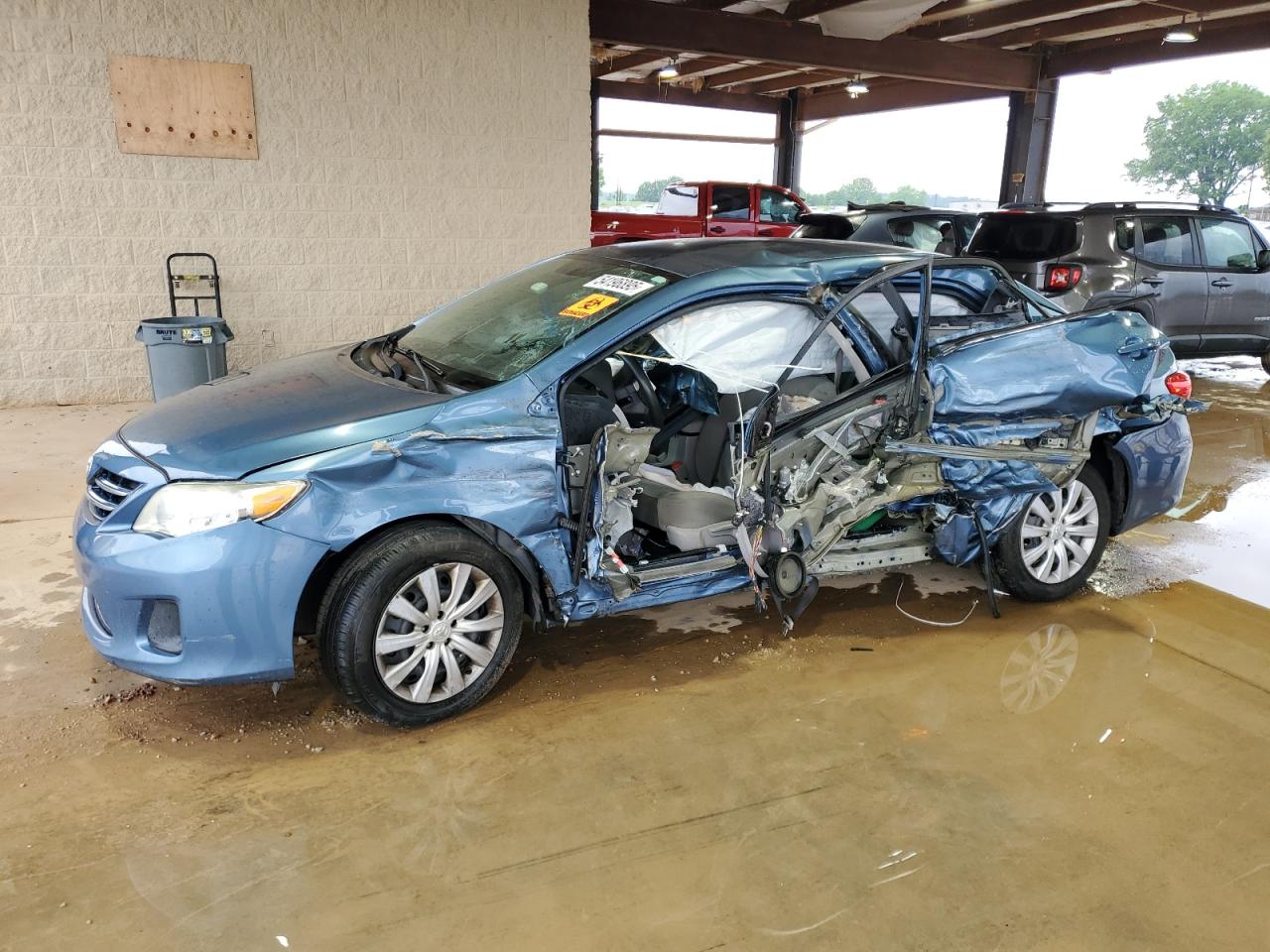 TOYOTA COROLLA BASE