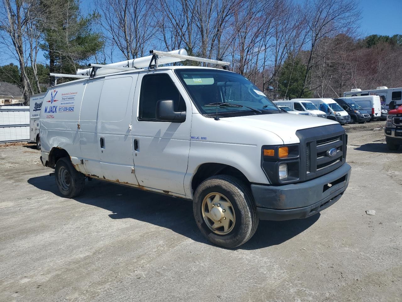 FORD ECONOLINE E250 VAN