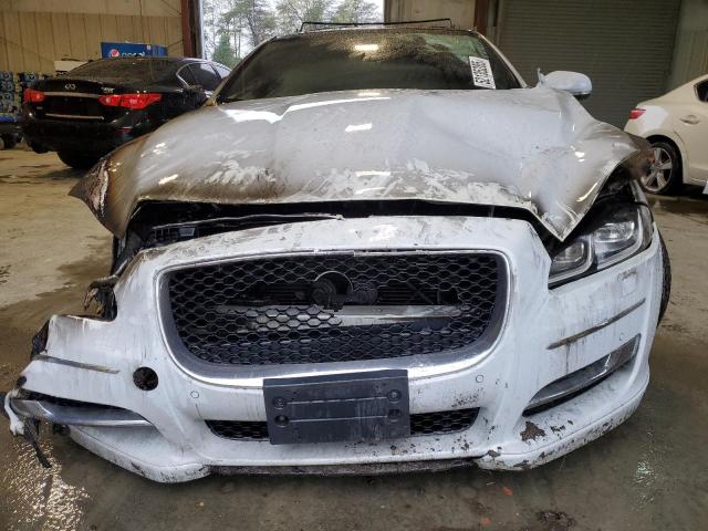 2016 JAGUAR XJ SAJWJ1CD8G8W02055