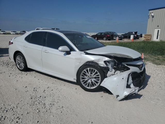 Vin: 4t1bz1hk7ku507382, lot: 52734325, toyota camry xse 20194