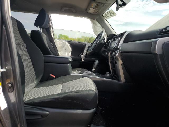 2018 TOYOTA 4RUNNER SR - JTEBU5JR5J5529032
