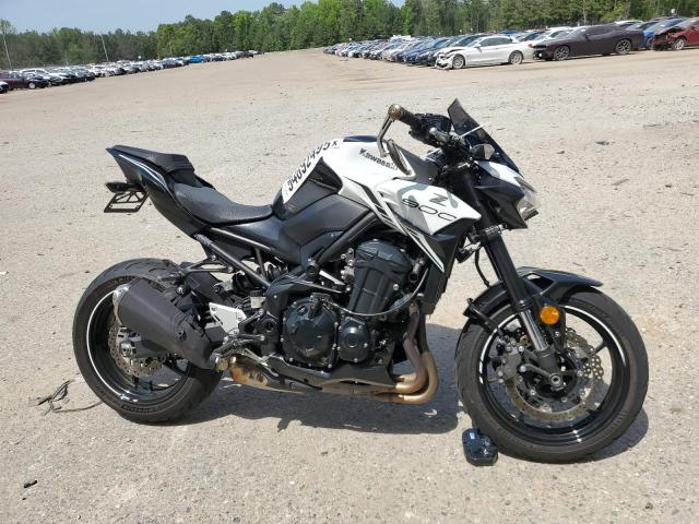 KAWASAKI ZR900 2022 black  gas JKAZR2F16NA037896 photo #1