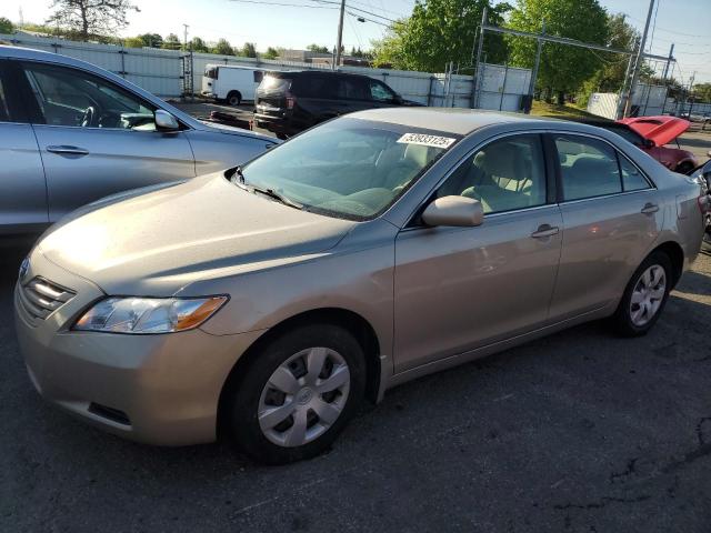 TOYOTA CAMRY BASE