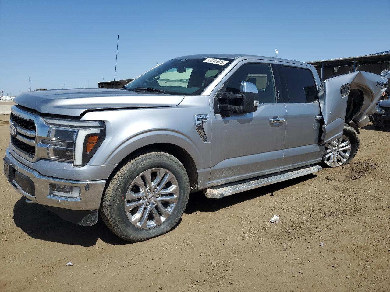 FORD F-150 LARIAT