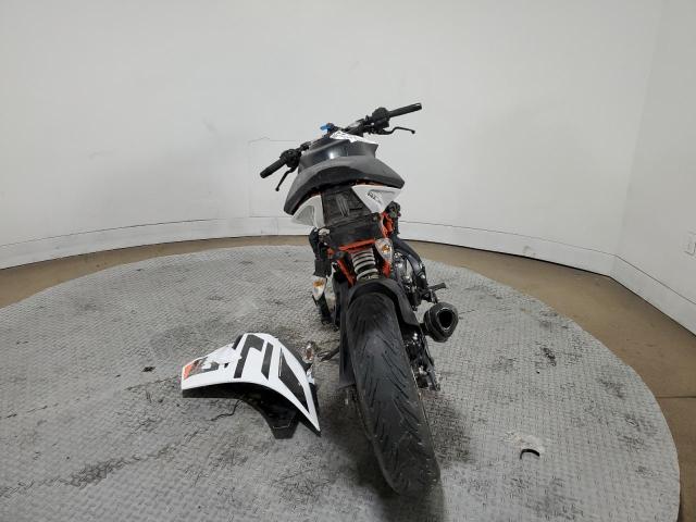 2020 KTM 390 RC MD2JYJ401LC244038