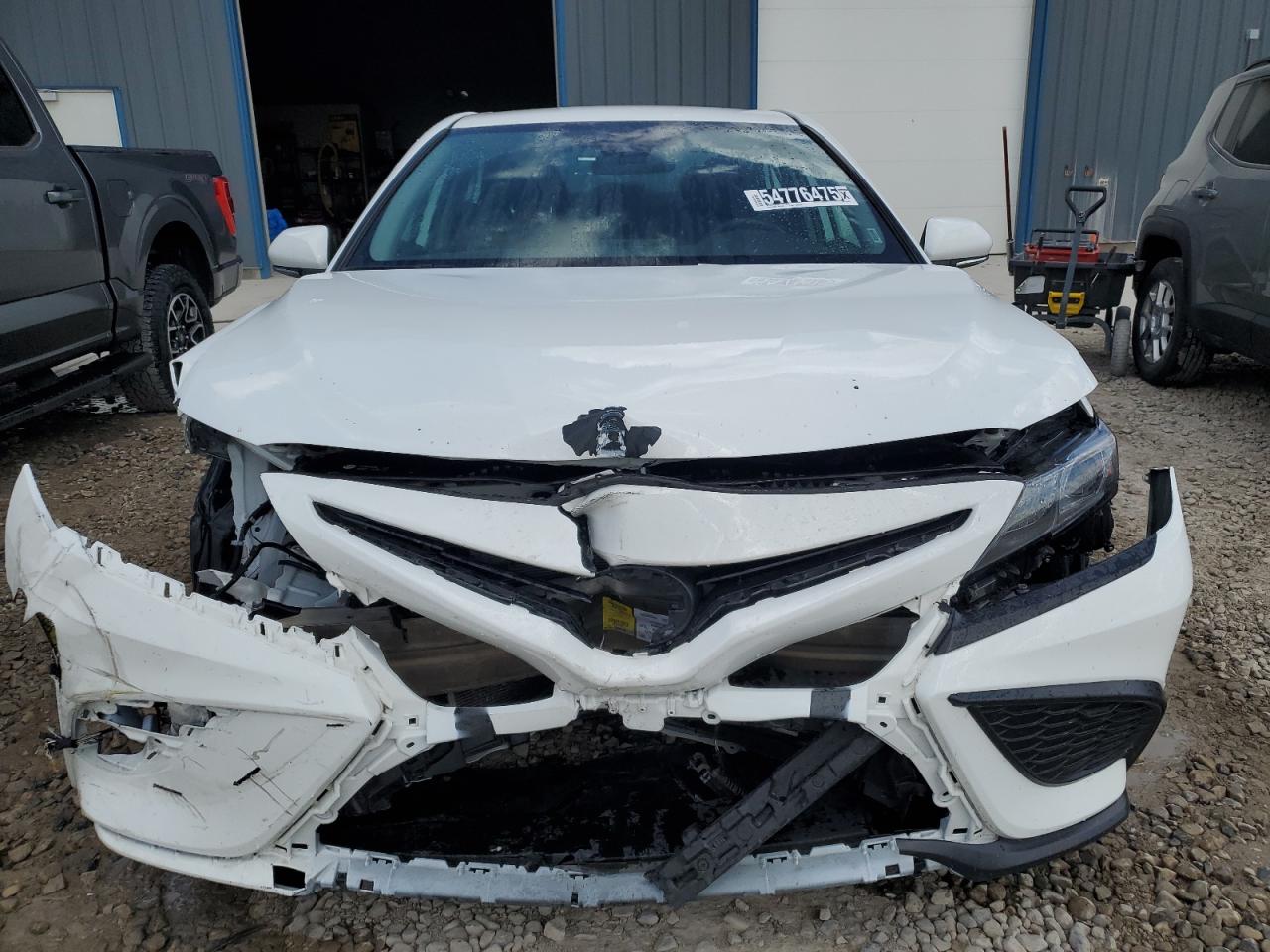 TOYOTA CAMRY SE NIGHT SHADE