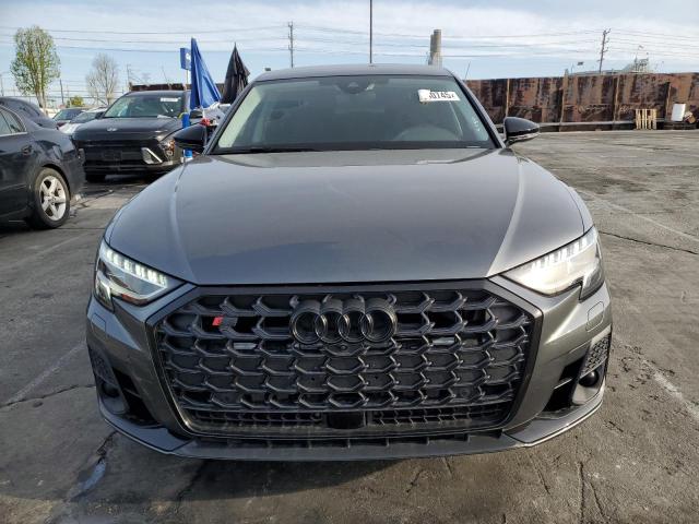 2022 AUDI S8 WAULSAF80NN001652
