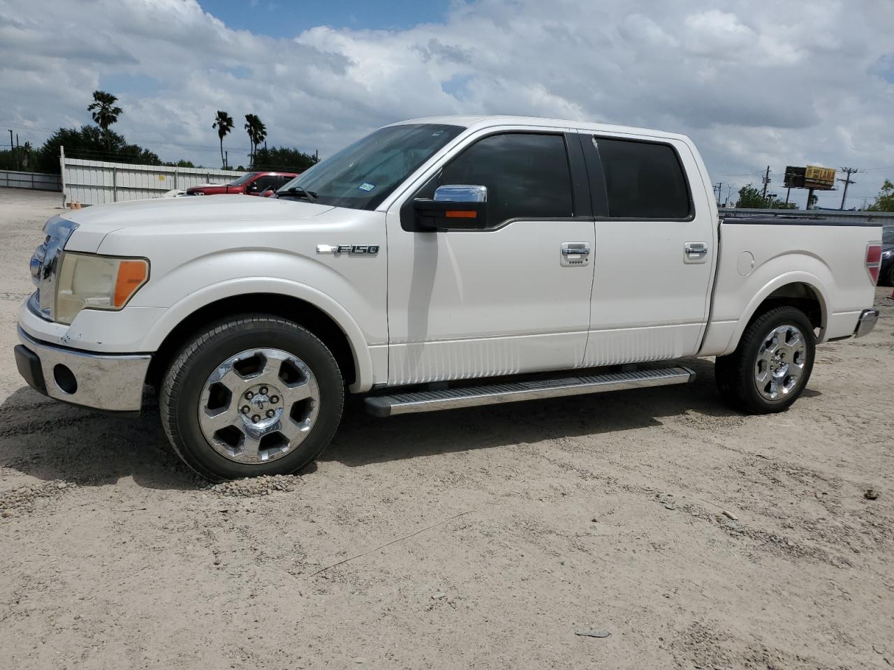 FORD F-150 SUPERCREW