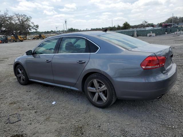 2015 VOLKSWAGEN PASSAT SE 1VWBT7A34FC042368
