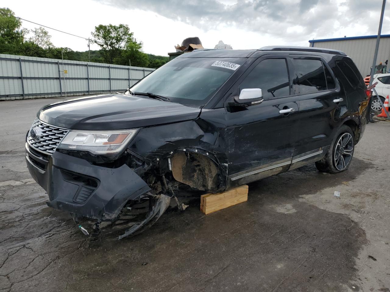 FORD EXPLORER PLATINUM