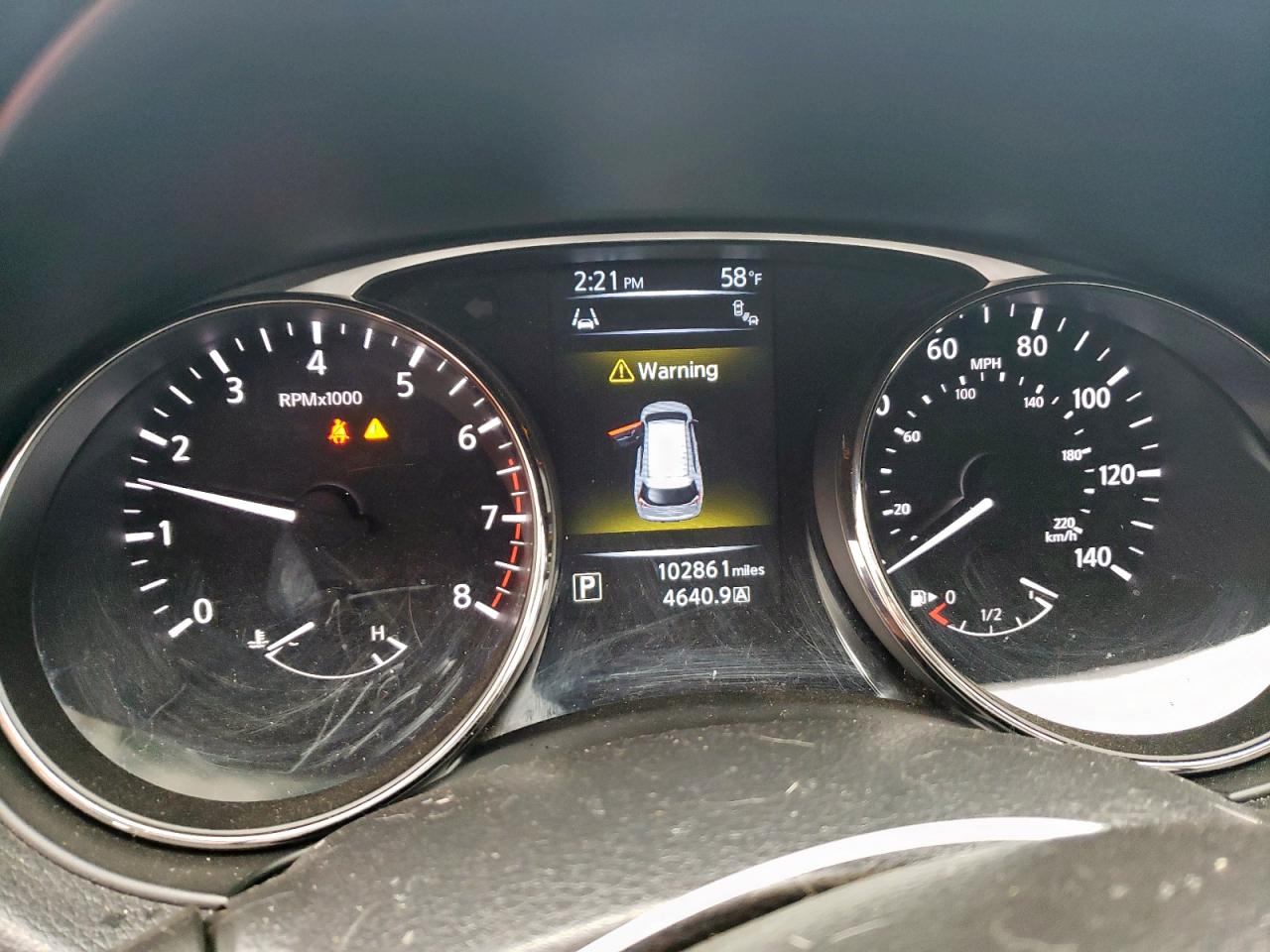 Nissan Rogue s 2015