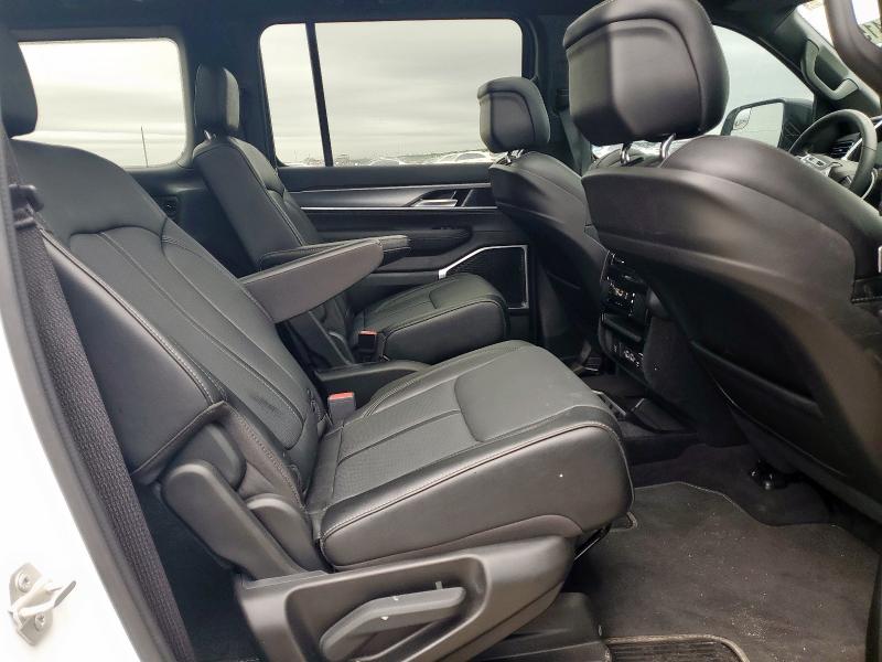 2024 JEEP WAGONEER S 1C4SJVBP8RS133555