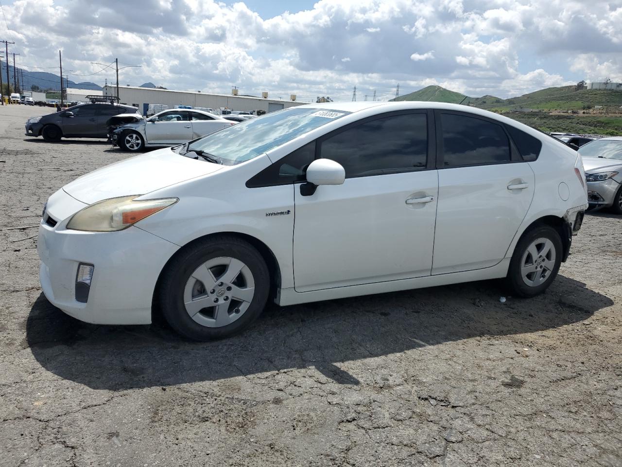 TOYOTA PRIUS